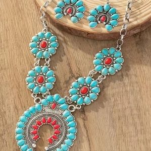 New Gorgeous southwest turquoise squash Blossom statement Necklace and earri…